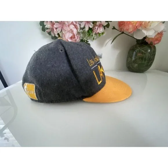 Los Angeles Lakers Hat Cap Gray‎ and Yellow Flannel with Logo Adjustable OS EUC